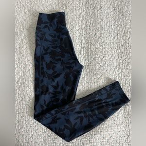 💚Z Supply Go for it Floral 7/8 legging